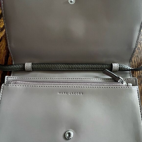 Marc Jacobs Crossbody Purse Handbag - Picture 4 of 5